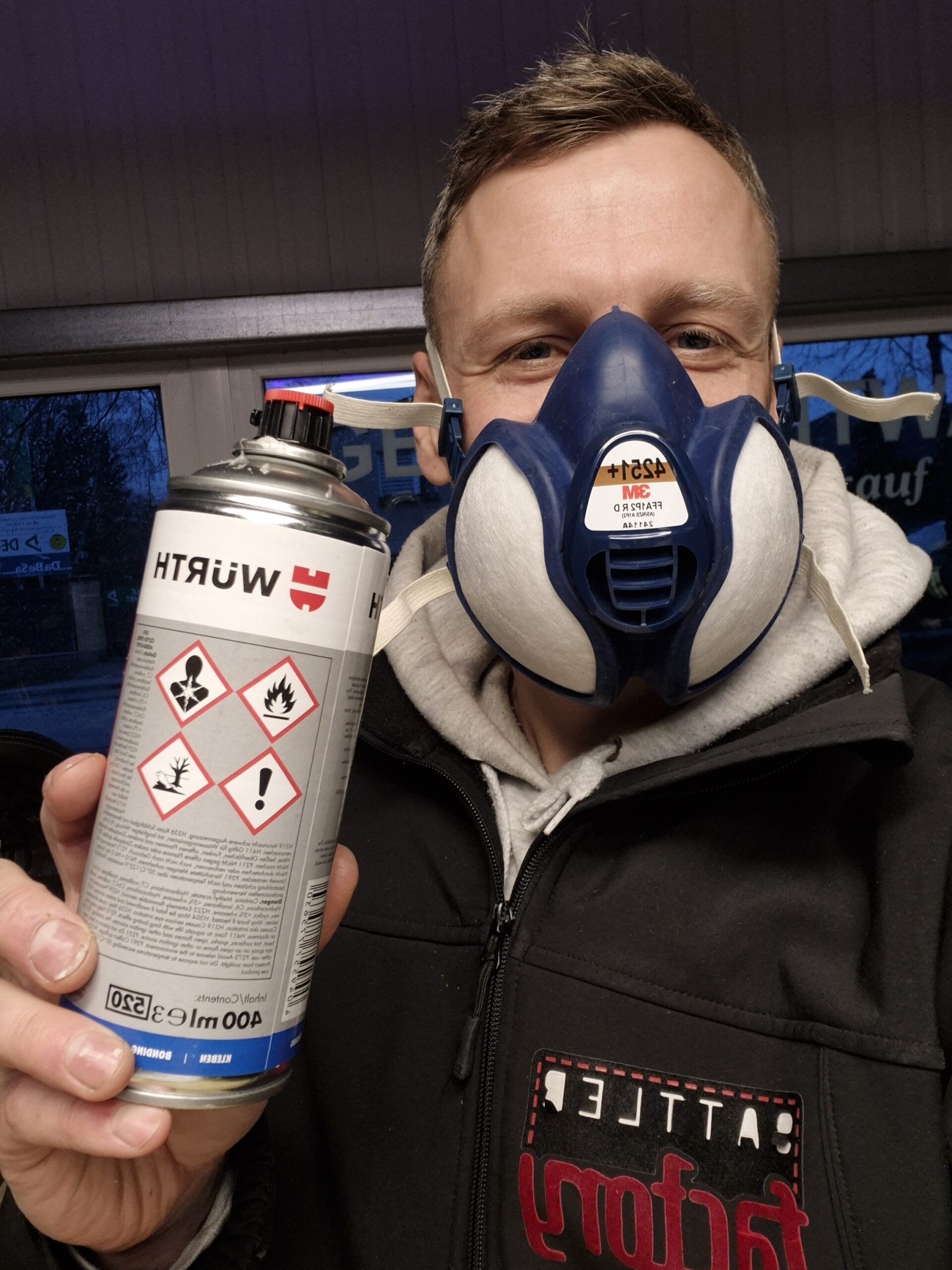 neubezug_sprühkleber_giftig_atemschutz